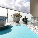 Mountain View Centro Apartman *