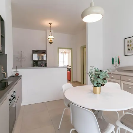 Mountain View Centro Apartament *